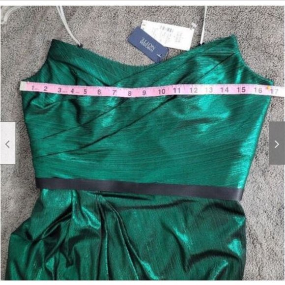 NWT Marchesa Notte Emerald Strapless Metallic Lame Gown Dress 4 - Picture 9 of 11